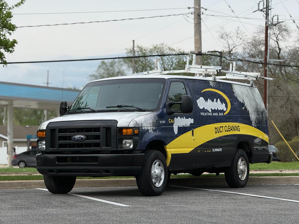2012 Ford E350 — photo 1