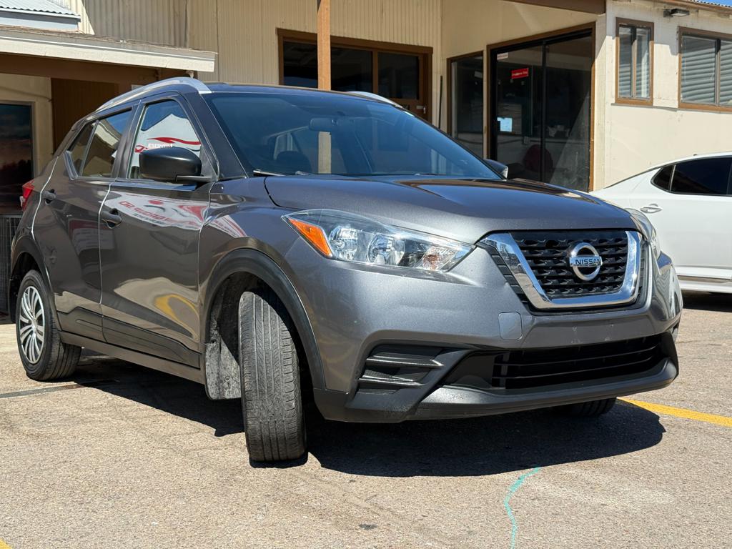 2019 Nissan Kicks — photo 1