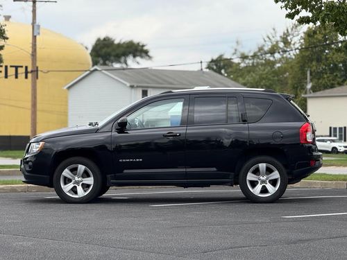 2012 Jeep Compass — photo 11