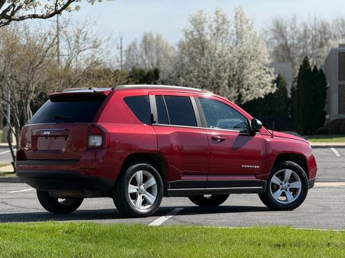 2017 Jeep Compass — photo 8