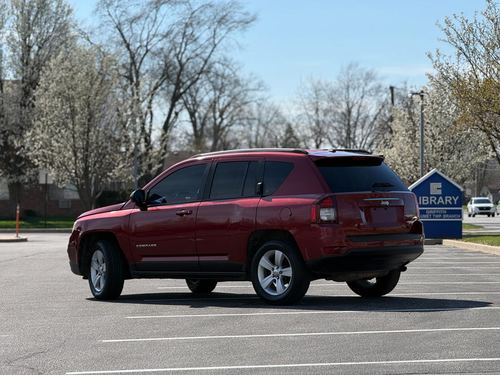2017 Jeep Compass — photo 12