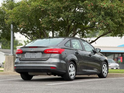 2015 Ford Focus — photo 5