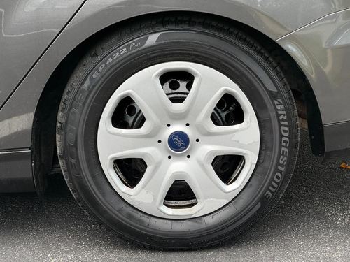 2015 Ford Focus — photo 20