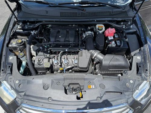 2014 Ford Taurus — photo 19