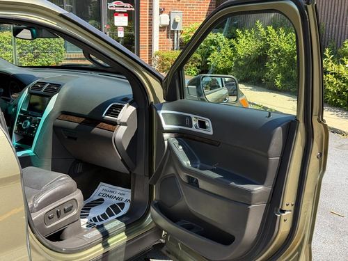 2013 Ford Explorer — photo 36