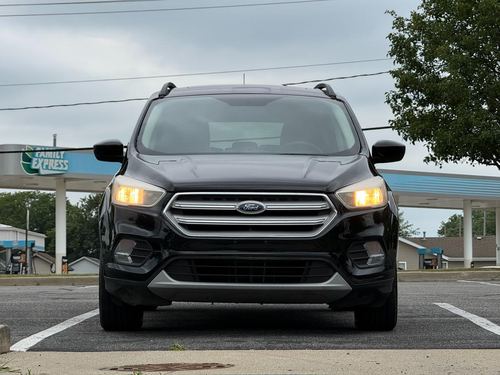 2018 Ford Escape — photo 11
