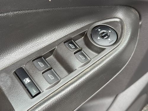 2018 Ford Escape — photo 35