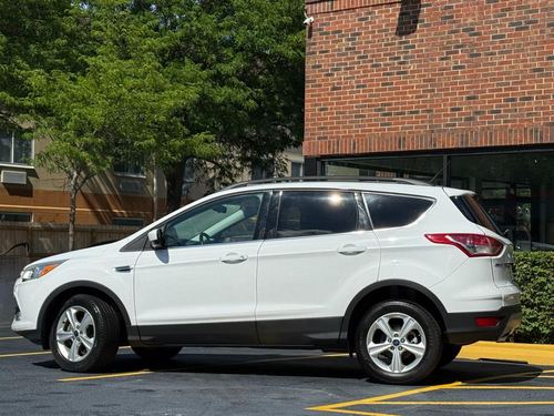 2016 Ford Escape — photo 8