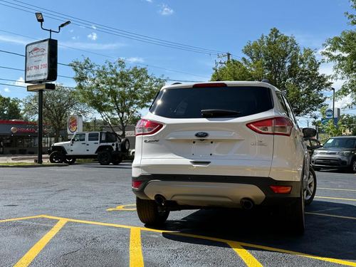 2016 Ford Escape — photo 11