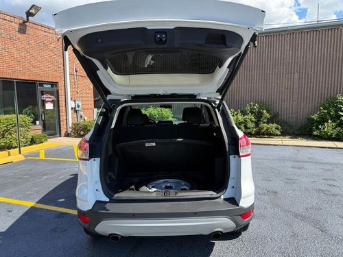 2016 Ford Escape — photo 23