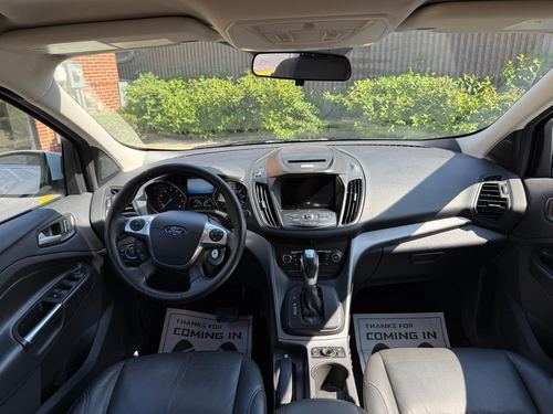 2016 Ford Escape — photo 26