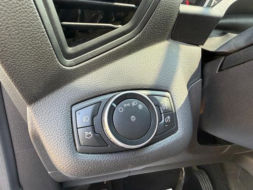 2016 Ford Escape — photo 37