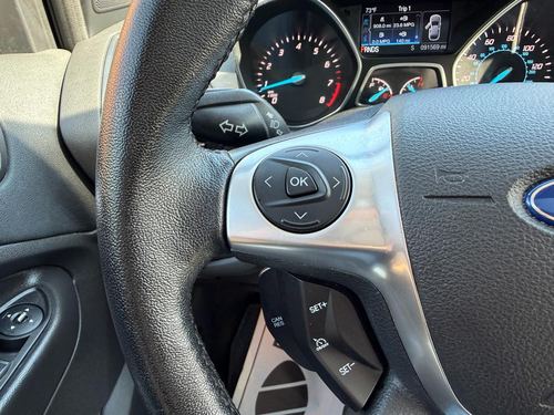2016 Ford Escape — photo 38