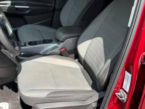 2016 Ford Escape — photo 20