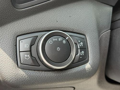 2016 Ford Escape — photo 21