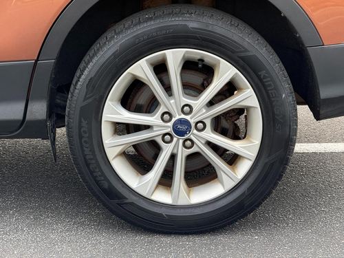 2017 Ford Escape — photo 16