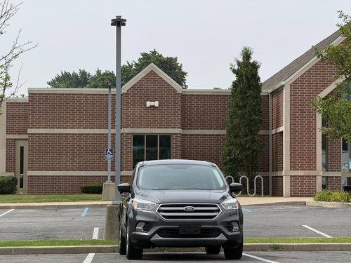 2017 Ford Escape — photo 11