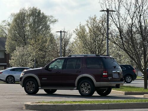 2006 Ford Explorer — photo 7