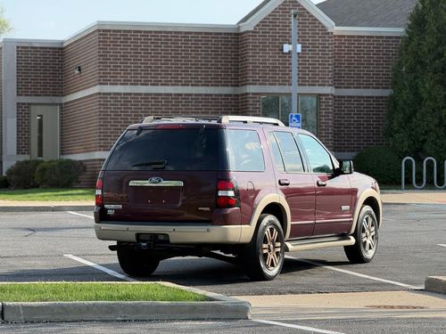 2006 Ford Explorer — photo 16