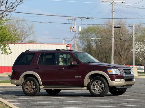 2006 Ford Explorer — photo 2