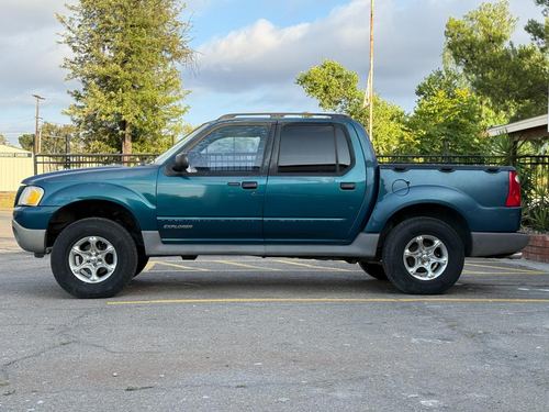 2001 Ford Explorer — photo 7