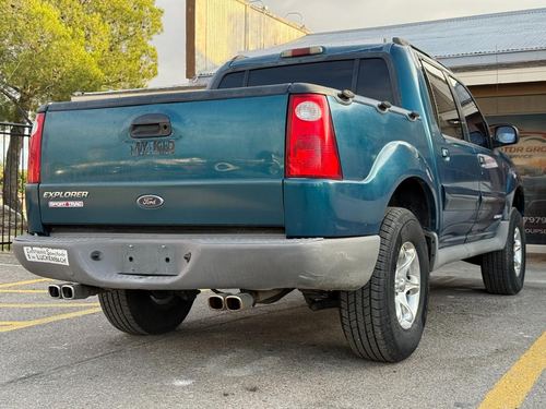 2001 Ford Explorer — photo 10
