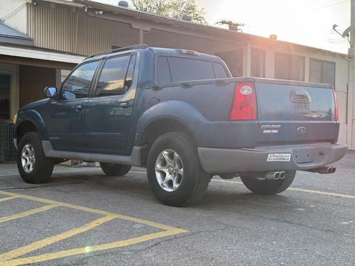 2001 Ford Explorer — photo 11