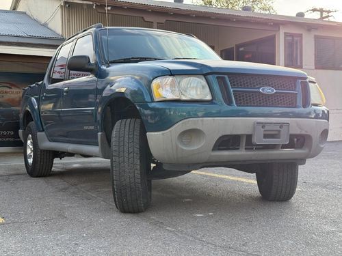 2001 Ford Explorer — photo 14