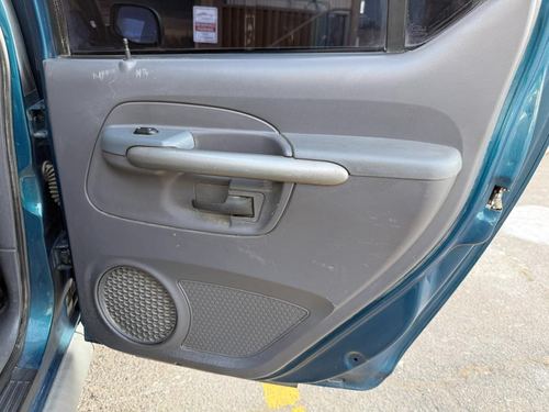 2001 Ford Explorer — photo 30