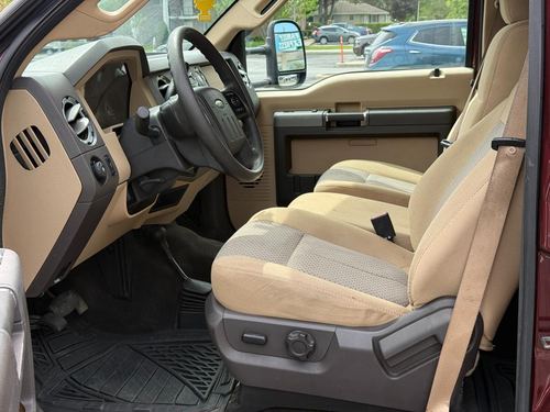 2011 Ford F-250 — photo 25