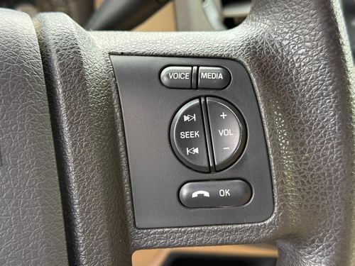 2011 Ford F-250 — photo 27