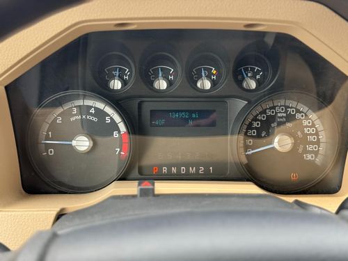 2011 Ford F-250 — photo 30