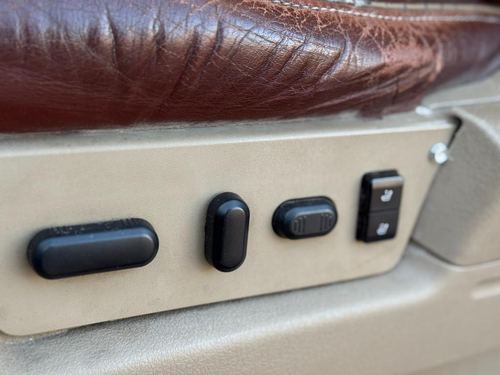 2010 Ford F150 — photo 16