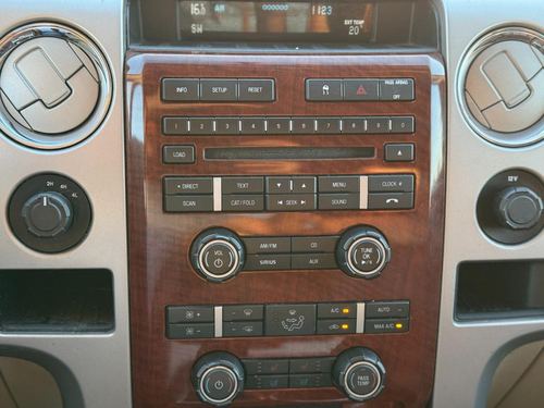 2010 Ford F150 — photo 17