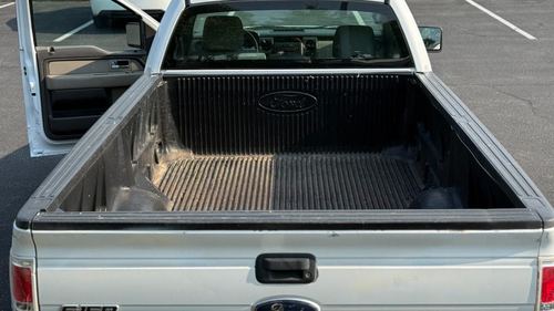 2010 Ford F150 — photo 11