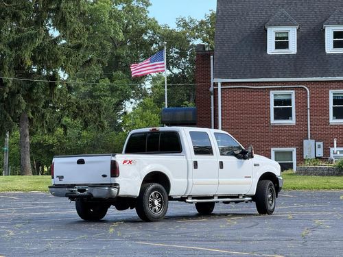 2003 Ford F250 — photo 2