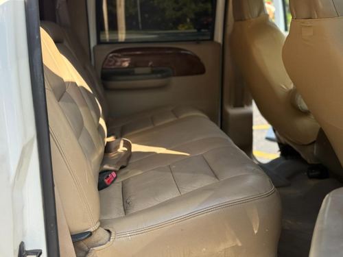 2003 Ford F250 — photo 26