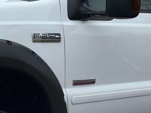 2007 Ford F250 — photo 18