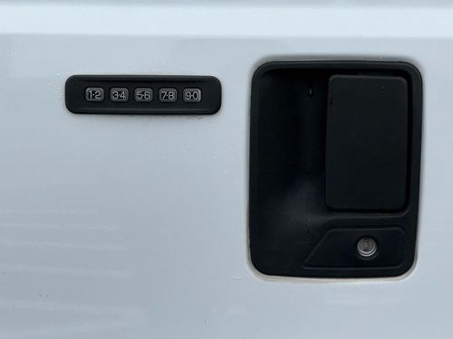 2007 Ford F250 — photo 21