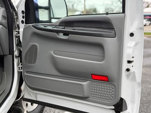 2007 Ford F250 — photo 25