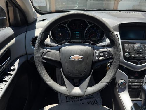 2016 Chevrolet Cruze — photo 21