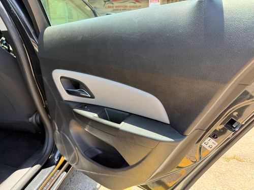 2016 Chevrolet Cruze — photo 29