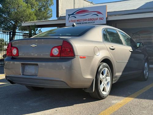2012 Chevrolet Malibu — photo 10