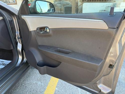 2012 Chevrolet Malibu — photo 25