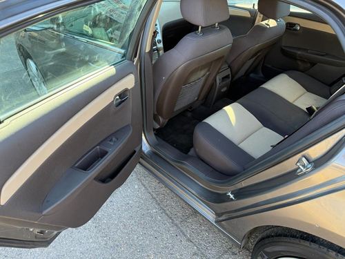 2012 Chevrolet Malibu — photo 34