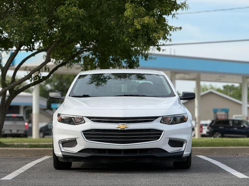 2018 Chevrolet Malibu — photo 11