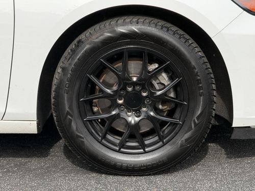 2018 Chevrolet Malibu — photo 27