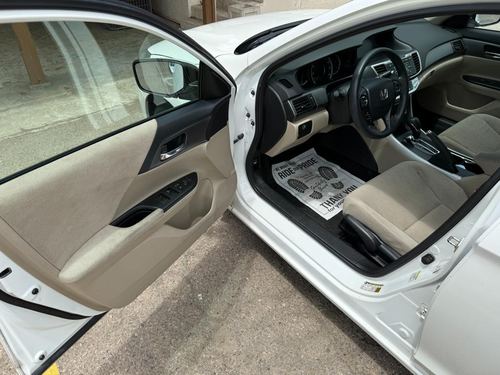 2013 Honda Accord — photo 16