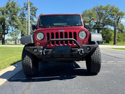 2011 Jeep Wrangler — photo 7