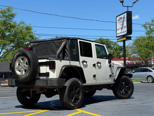 2008 Jeep Wrangler X — photo 11